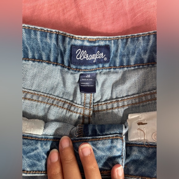 Free People x Wrangler Jeans Size 28 - Picture 2 of 3